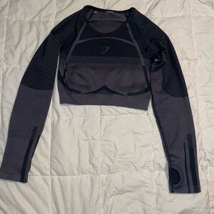 Gymshark - Long Sleeve Black and Gray Top (Size Small)